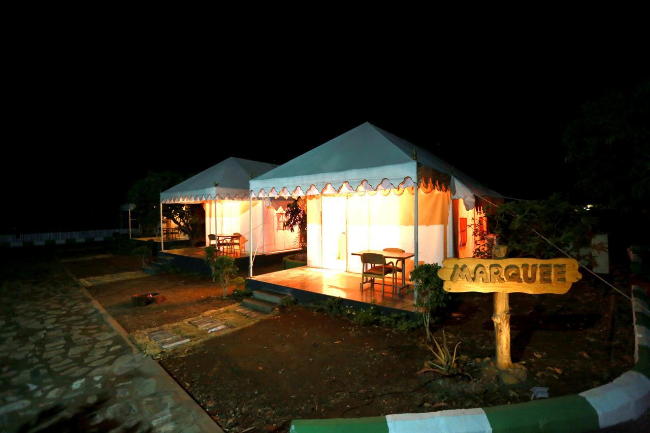 Mount Machi Resort Poona Buitenkant foto