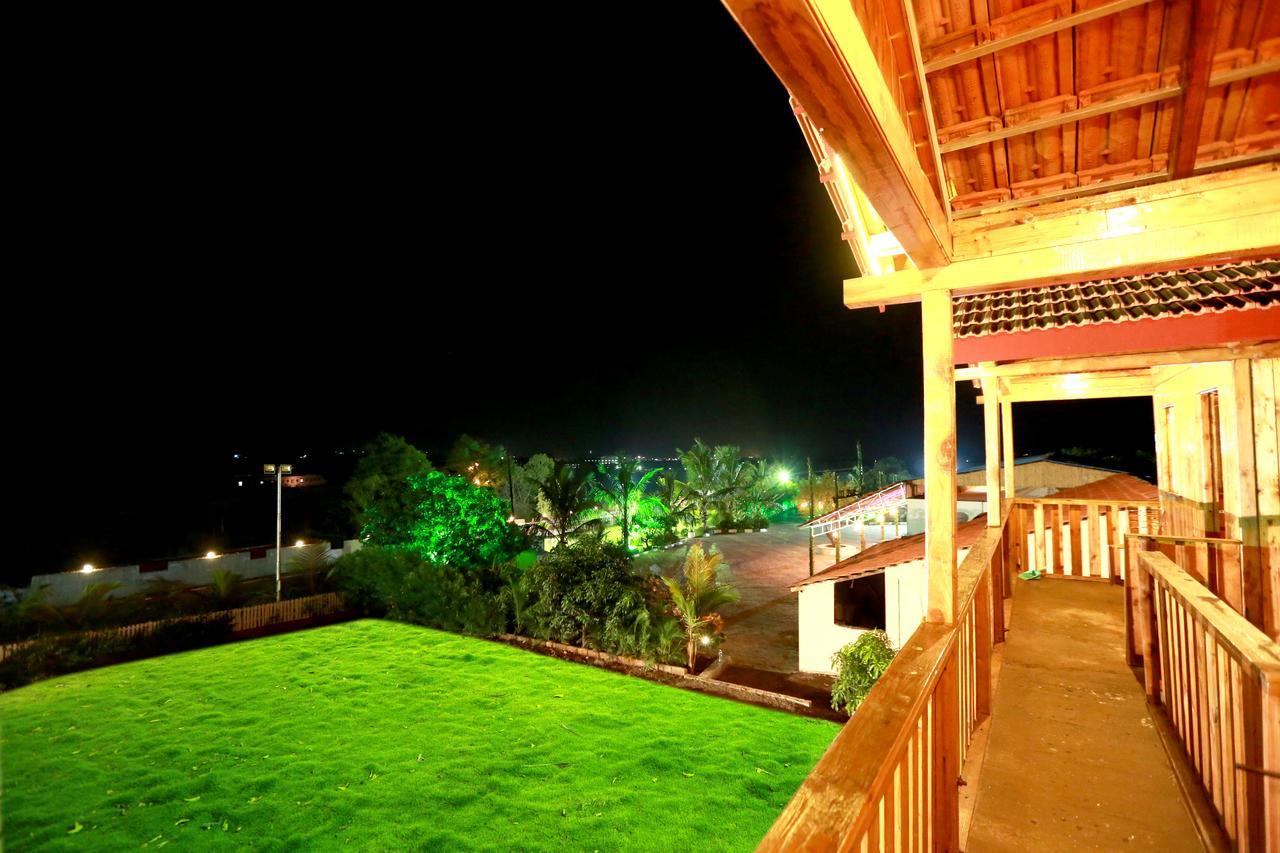 Mount Machi Resort Poona Buitenkant foto